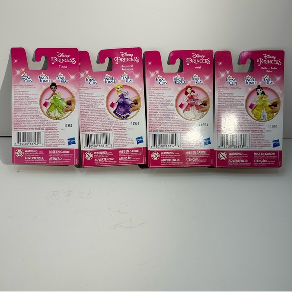 Hasbro Disney Princess Royal Clips Doll Lot of 24 Bella Rapunzel Ariel Tiana - Picture 2 of 7